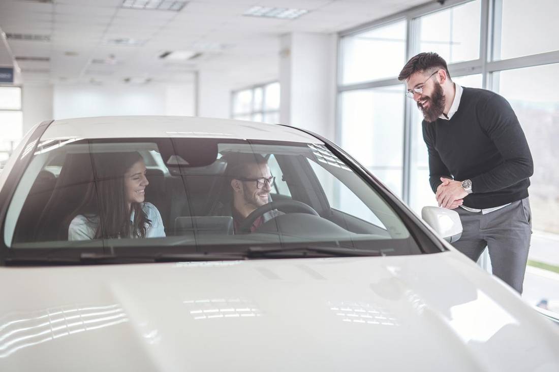 Autoverkauf im Autohaus