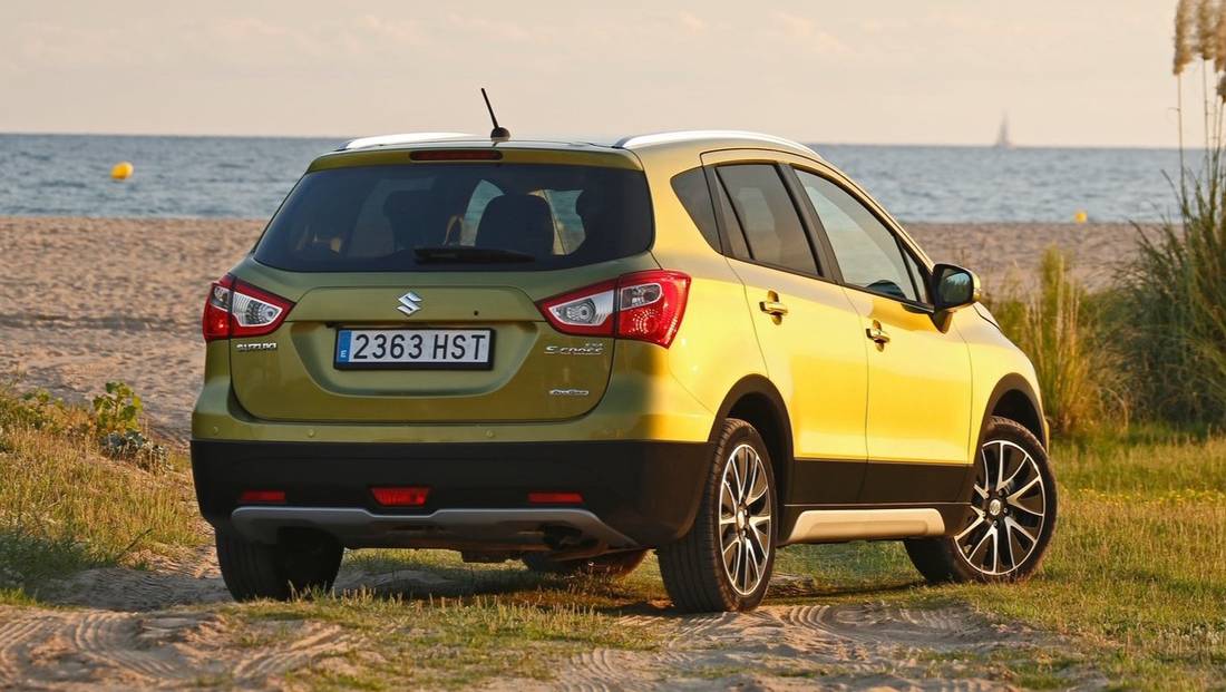 Halbgarage für Suzuki SX4