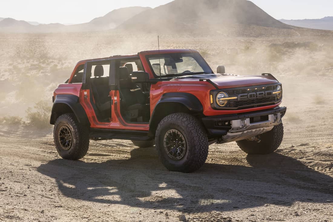 Ford-Bronco-Raptor-Hero