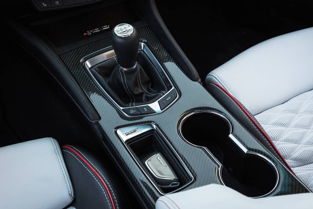 Cadillac-CT4-CT5-Blackwing-Interieur2
