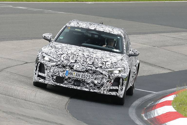 audi-rs5-avant-2025-front