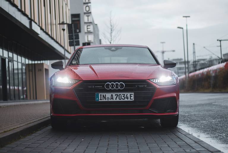 Audi A7 55 TFSIe quattro Front