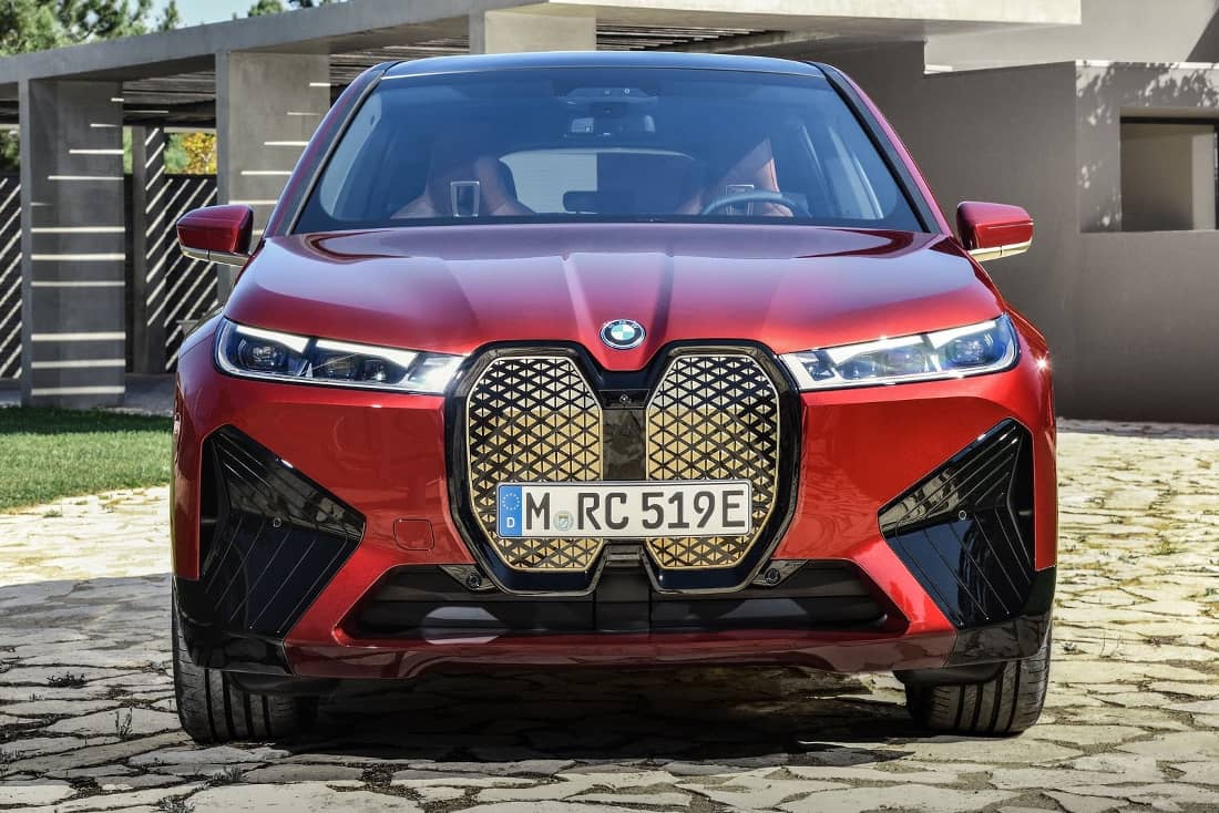 BMW-iX-2021-Front-Red