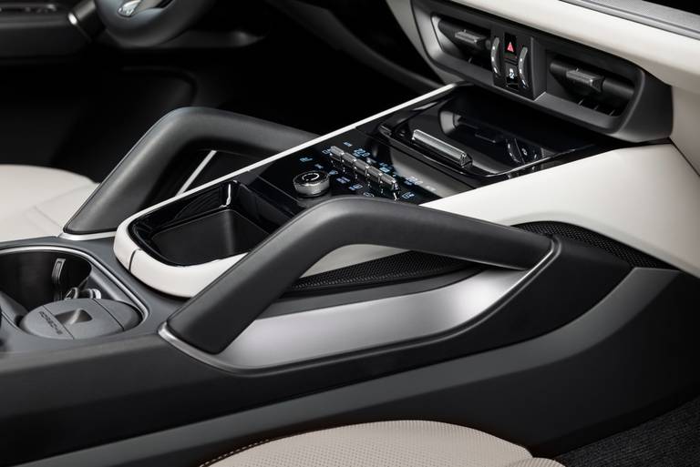 Porsche Cayenne 2023 - Interieur-Design - AutoScout24
