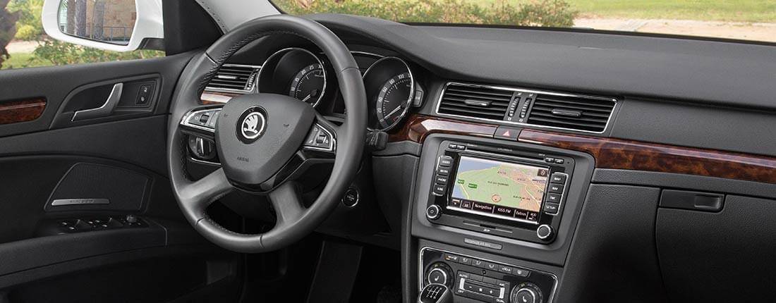 skoda-superb-l-02.jpg