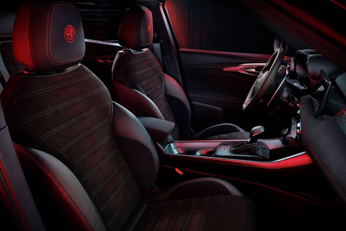  Alfa promises a high-quality interior in the Tonale, the seats can be cooled and heated if desired.