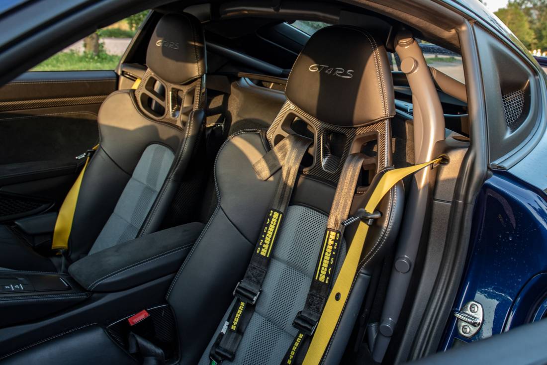 Porsche-718-GT4-RS-Seats