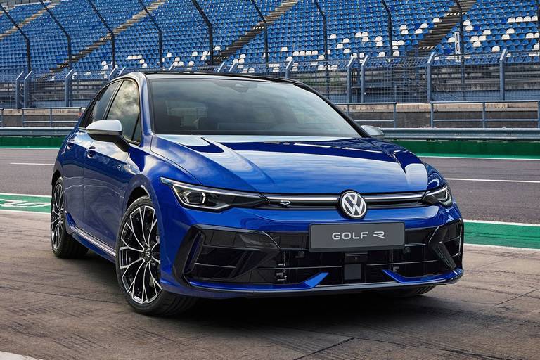 vw-golf-r-2024-facelift-front