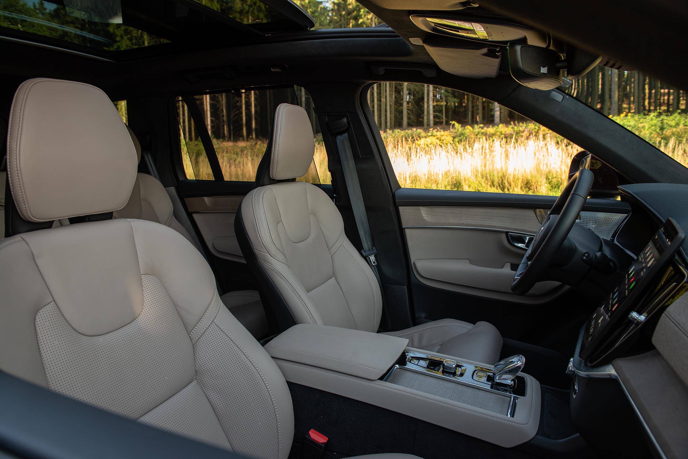 Volvo XC90 - Sitze