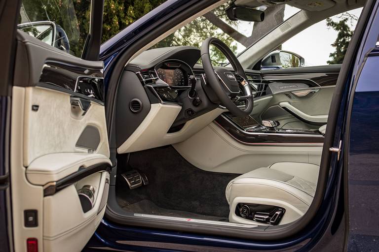 Audi-S8-Front-Interior