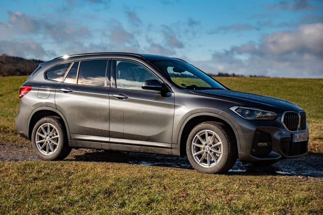 BMW X1 F48 xDrive18d Front Side