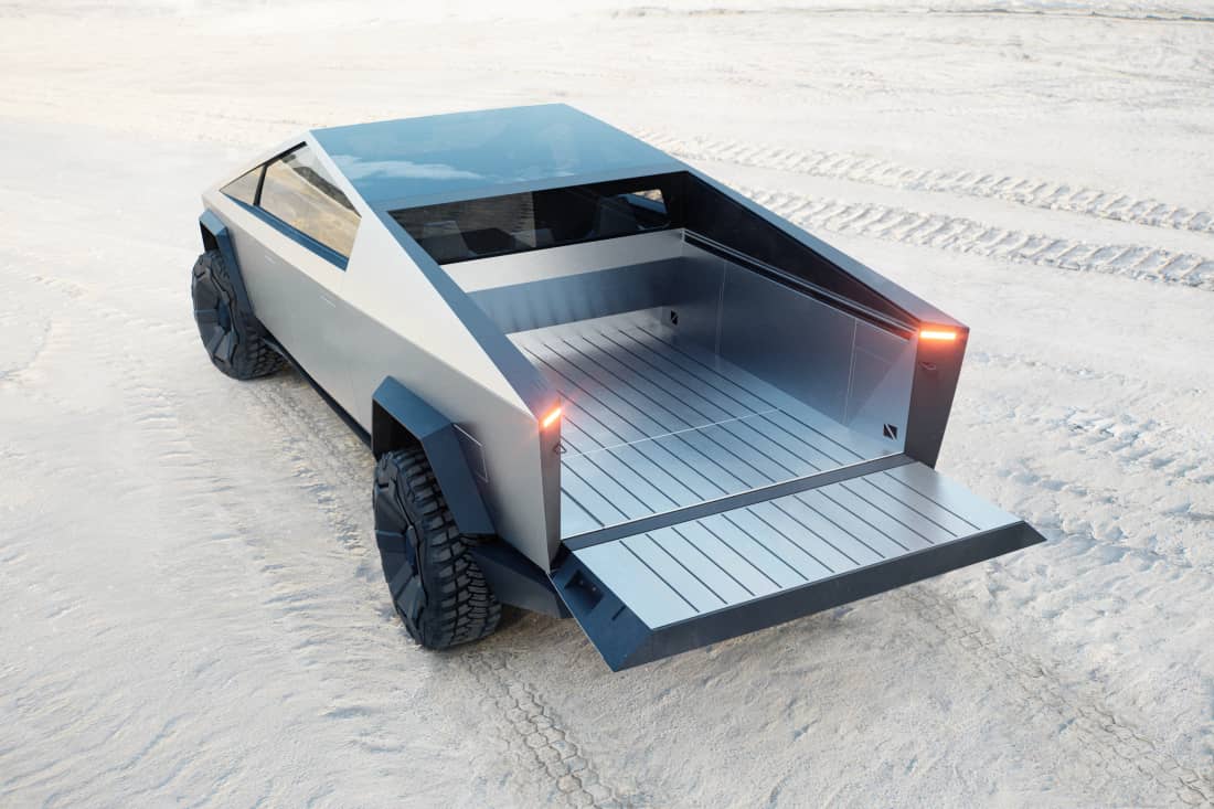 Tesla Cybertruck 2022 - cassone aperto