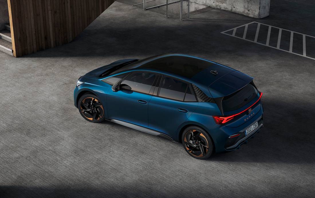 cupra-born-2021-back