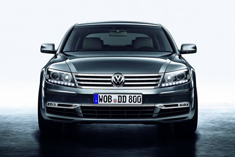 VW-Phaeton-Gebrauchtwagen-Front