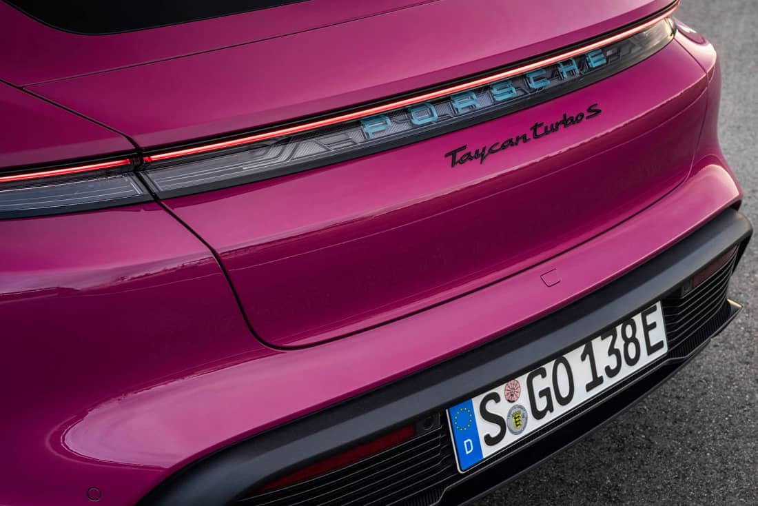 Porsche-Taycan-2021-Color