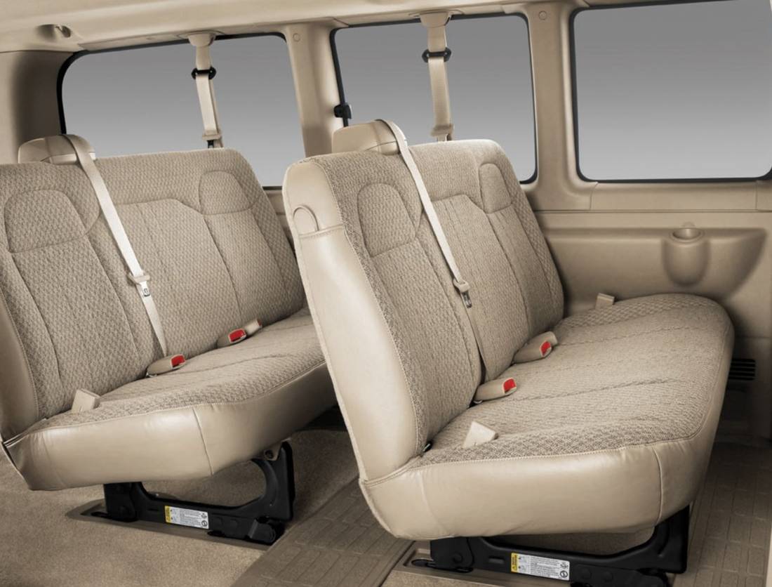 chevrolet-express-seats