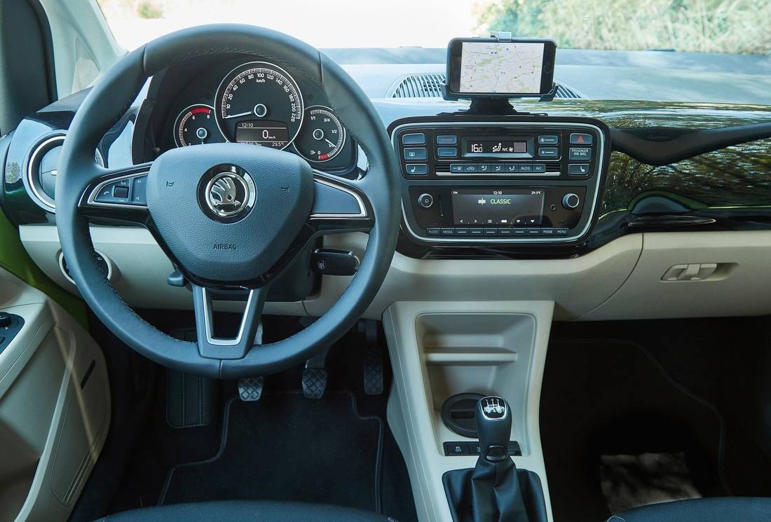 skoda-citigo-interior