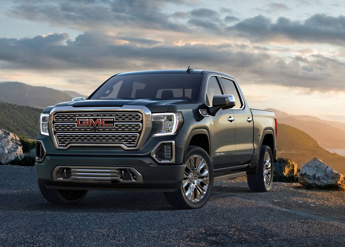 gmc-serra-denali-front