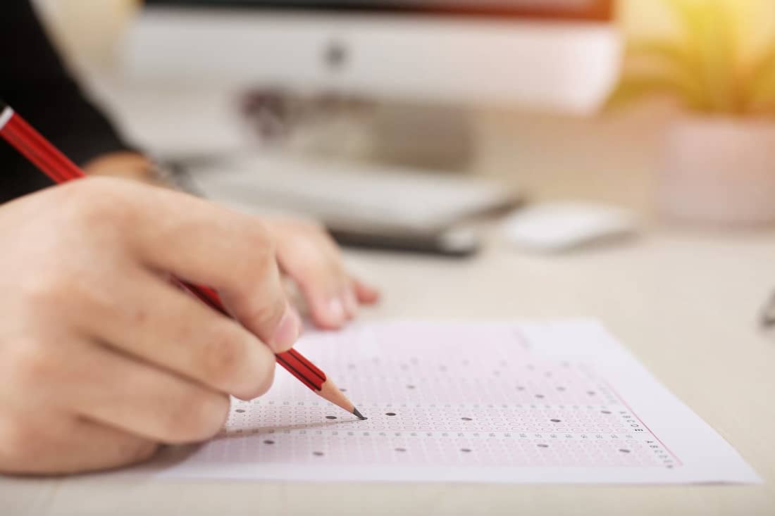 Wie Schaffe Ich Meine Theoretische Führerscheinprüfung Theoretische Führerscheinprüfung: Ablauf, Kosten und Tipps zur Theorie