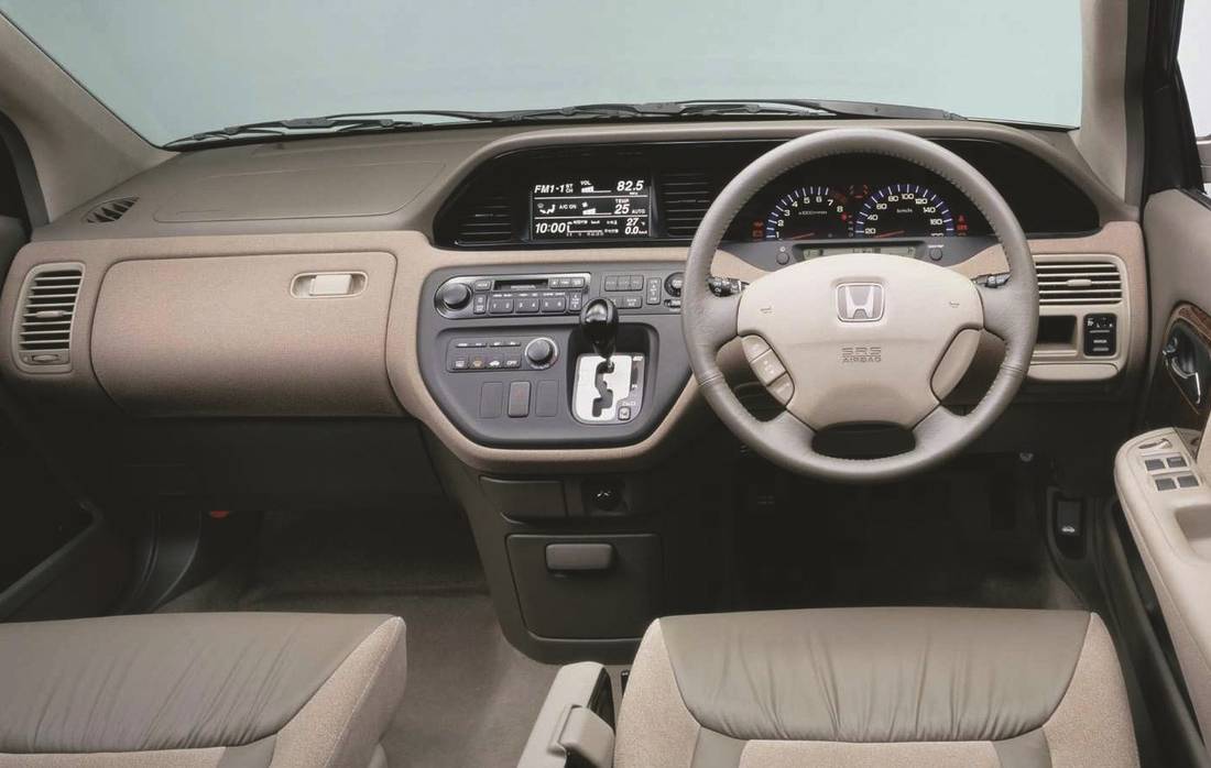 honda-avancier-interior