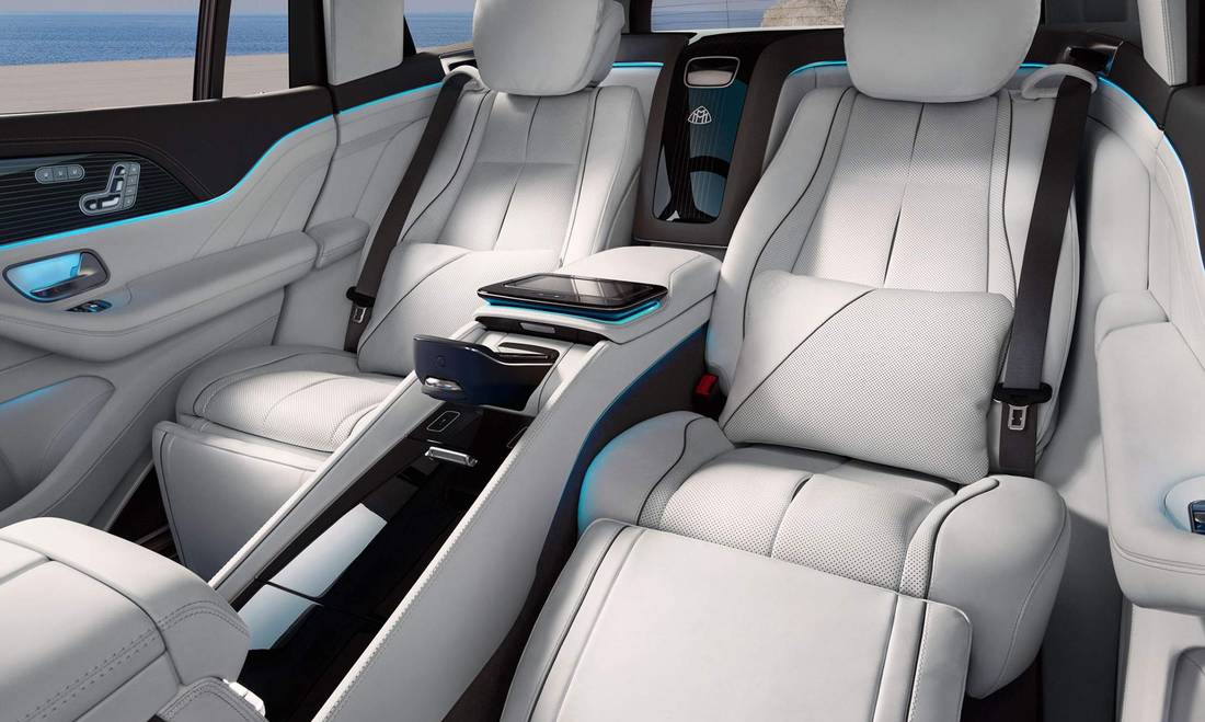 mercedes-benz-maybach-gls-seats