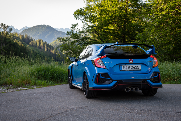 Honda-Civic-Type-R-2021-Rear