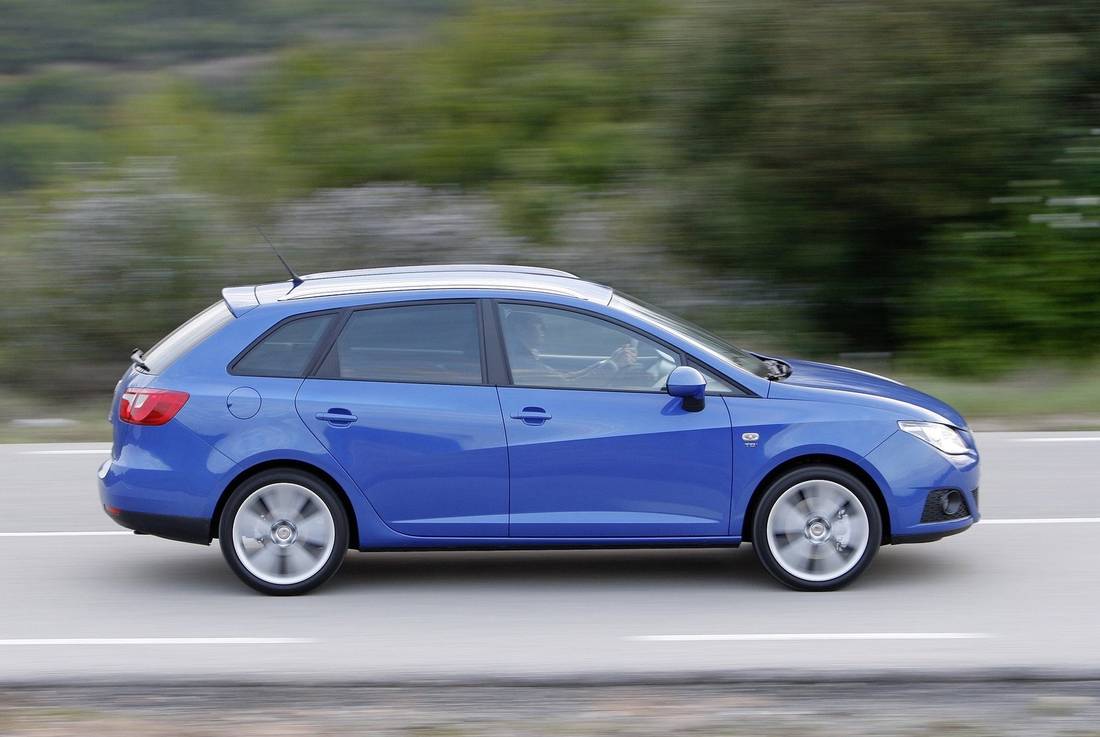 seat-ibiza-st-side