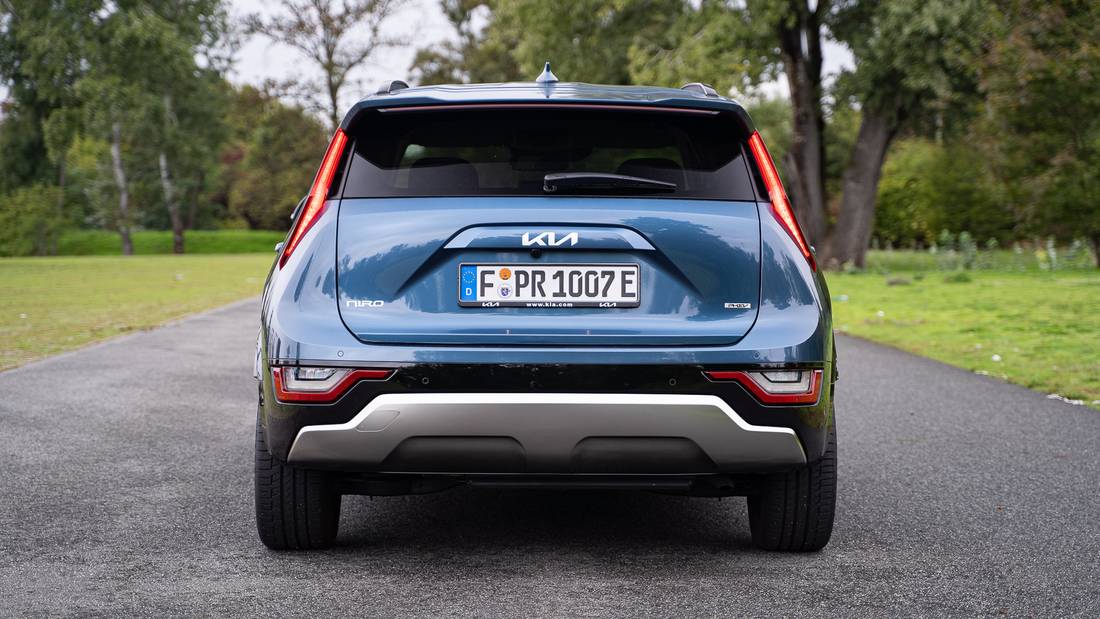 2023 Kia Niro PHEV-2