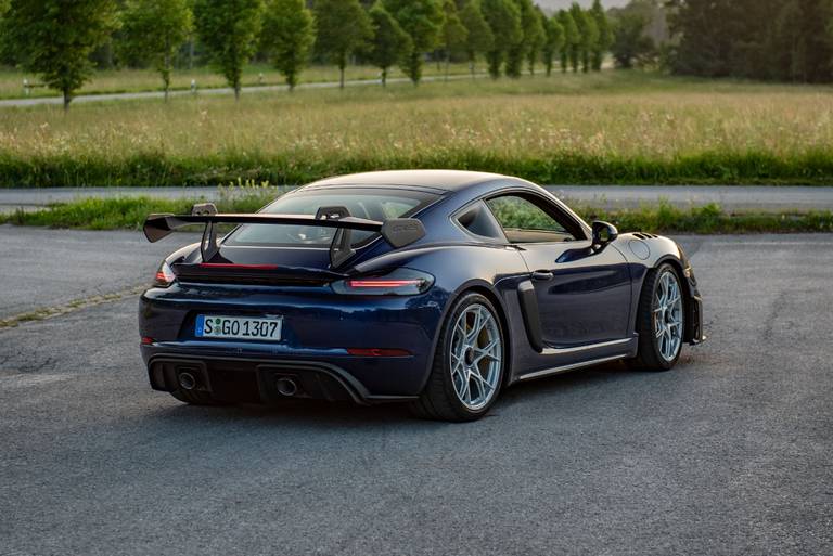 Porsche-718-GT4-RS-Rear