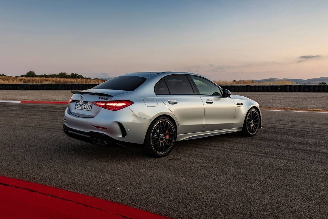 Mercedes-C63-AMG-Rear-Hero