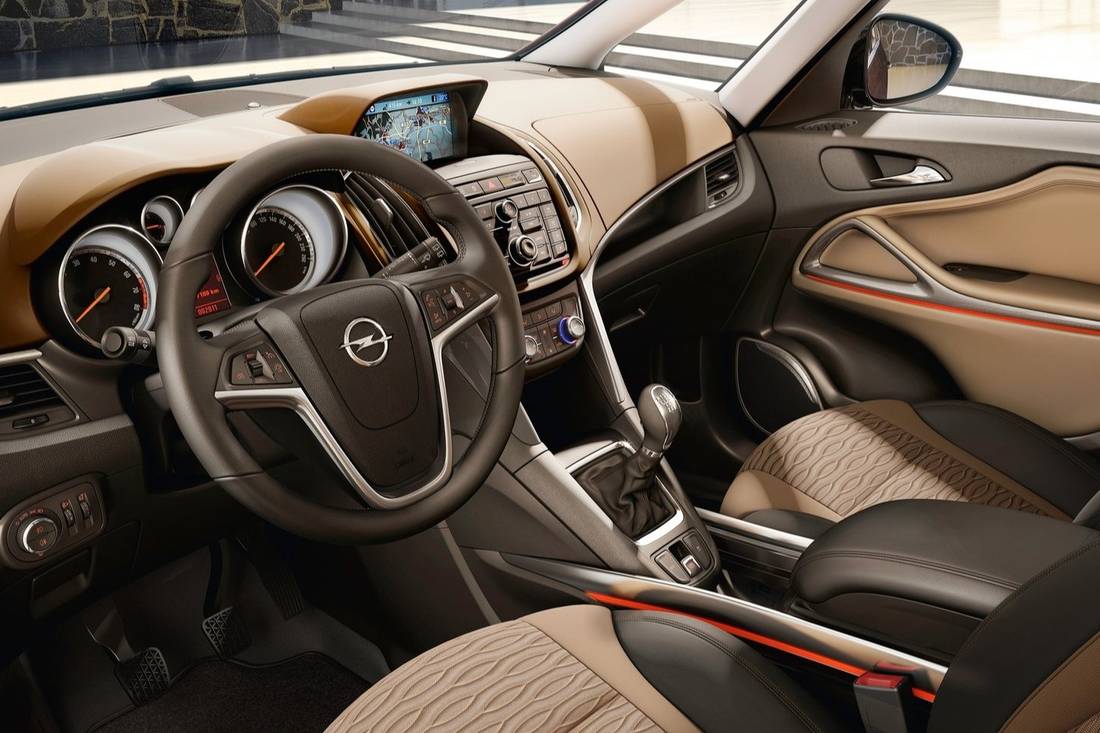 Opel Zafira C - Infos, Preise, Alternativen - AutoScout24