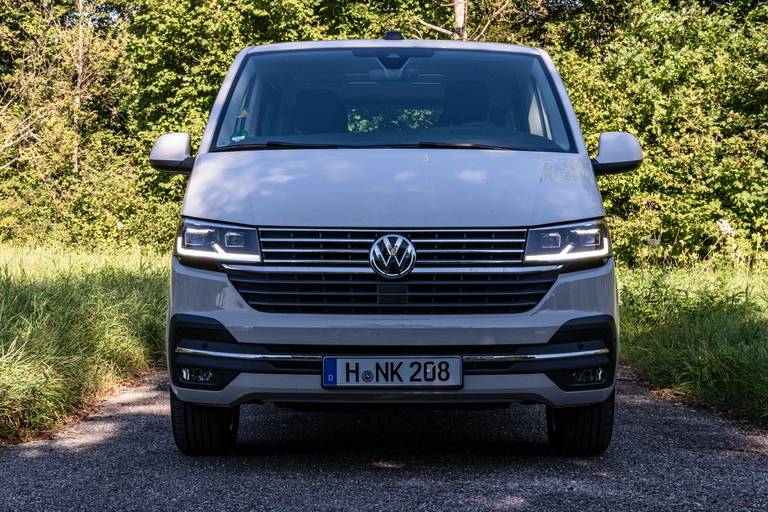  Der VW T6 gilt als zuverlässiger Bus und glänzt beim TÜV mit guten Werten.