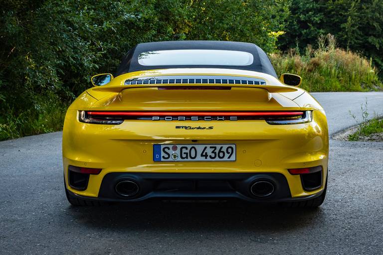 Porsche-911-Turbo-S-Cabriolet-Rear