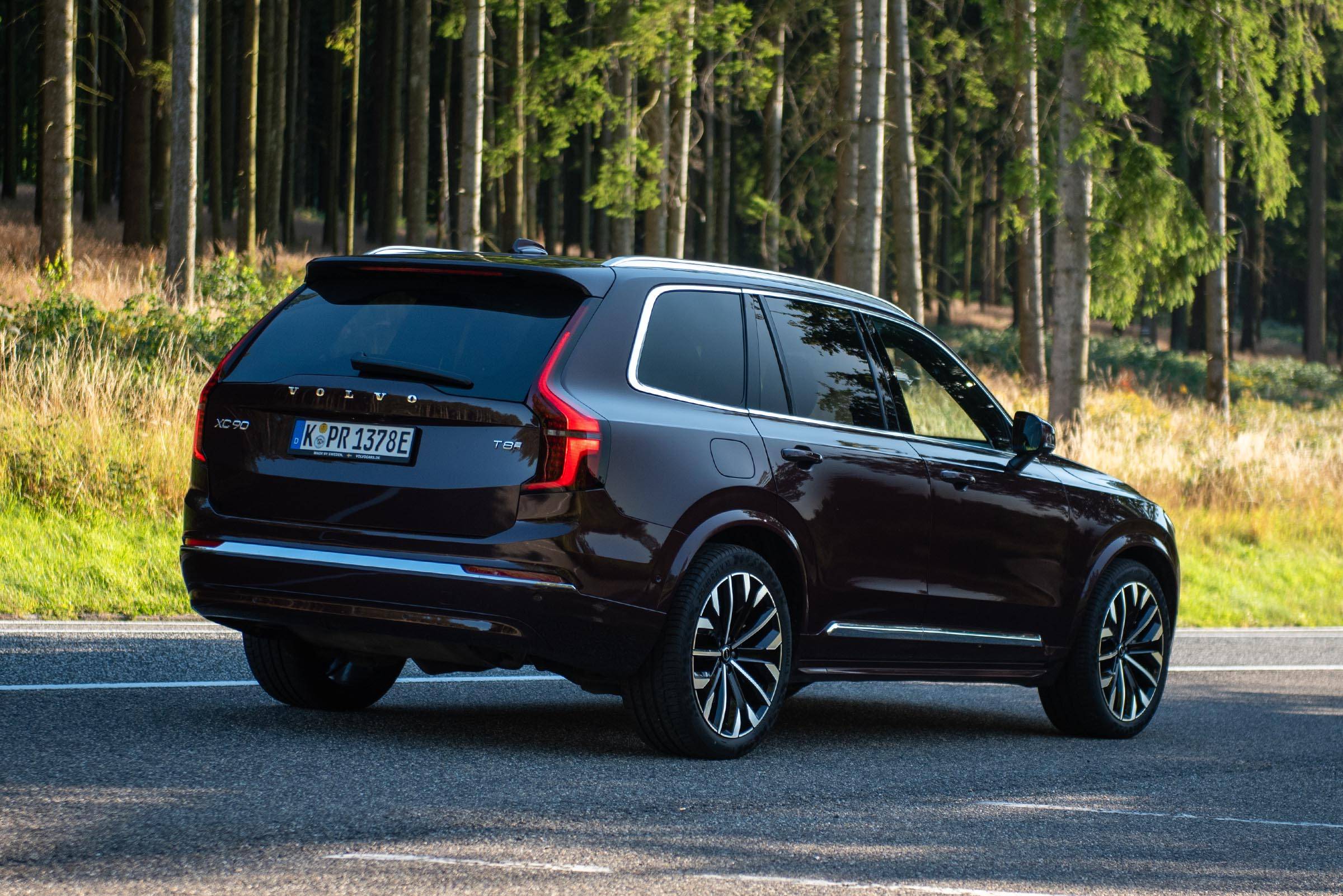Volvo XC90 - Heck-Seitenansicht