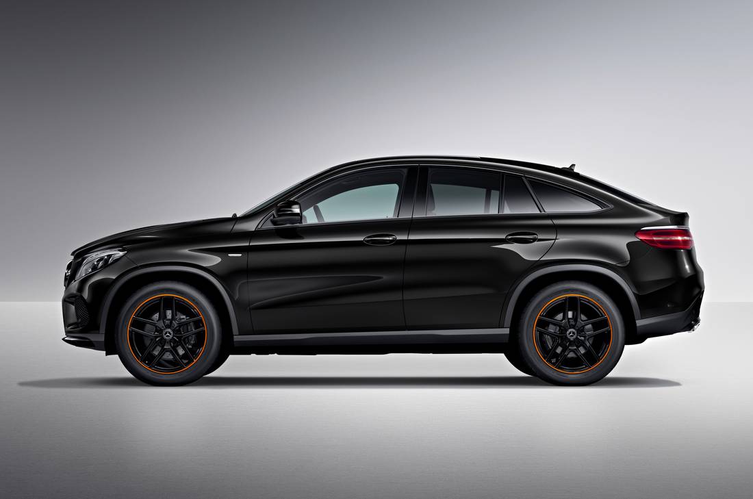 mercedes-benz-gle-43-amg-side