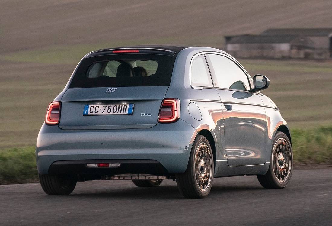 Fiat-500 Cabrio-2021 2