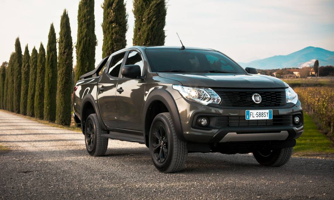 fiat-fullback-cross-front