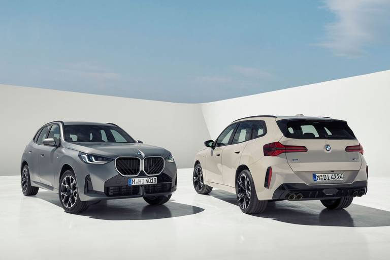  Der neue BMW X3 zeigt sich scharf geschnitten. Er gibt einen ersten Vorgeschmack auf das "Neue Klasse" SUV iX3, das Ende 2025 vorgestellt werden soll.