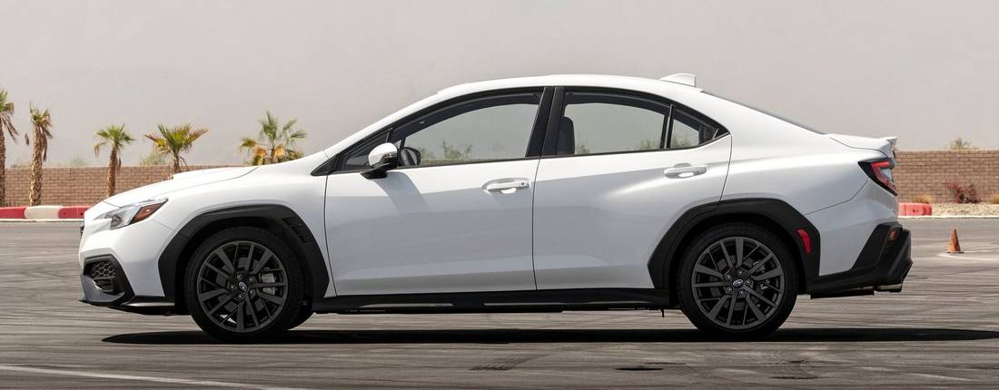 subaru-wrx-side