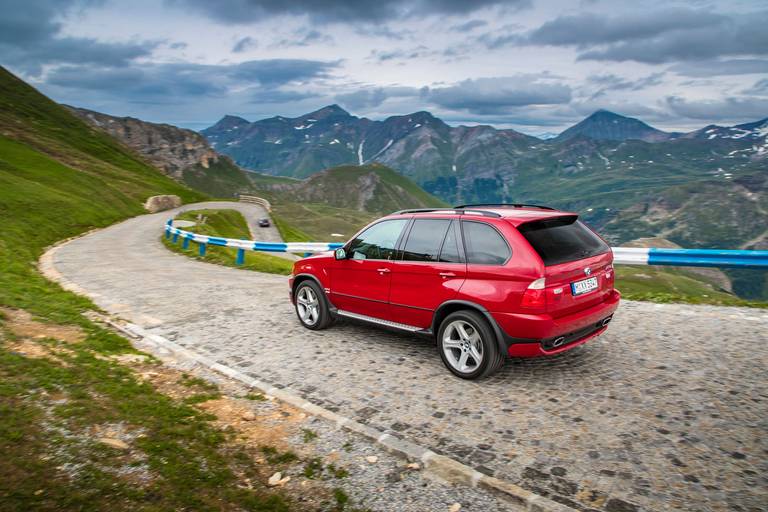 BMW-X5-E53-Side-Rear