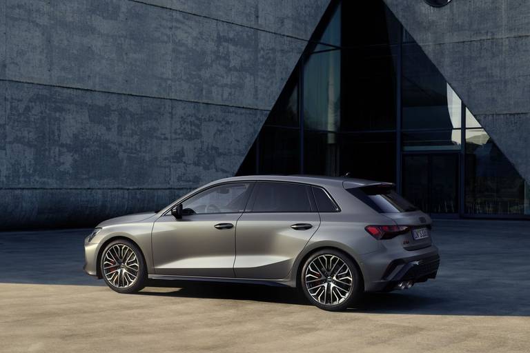 audi-s3-2024-heck