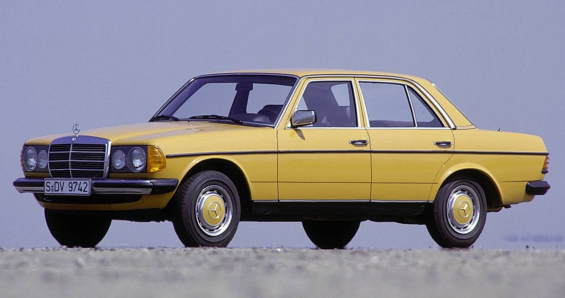 mercedes-benz-w123-side