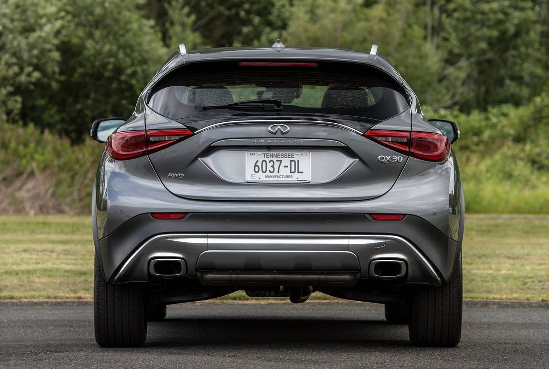 infiniti-qx30-back