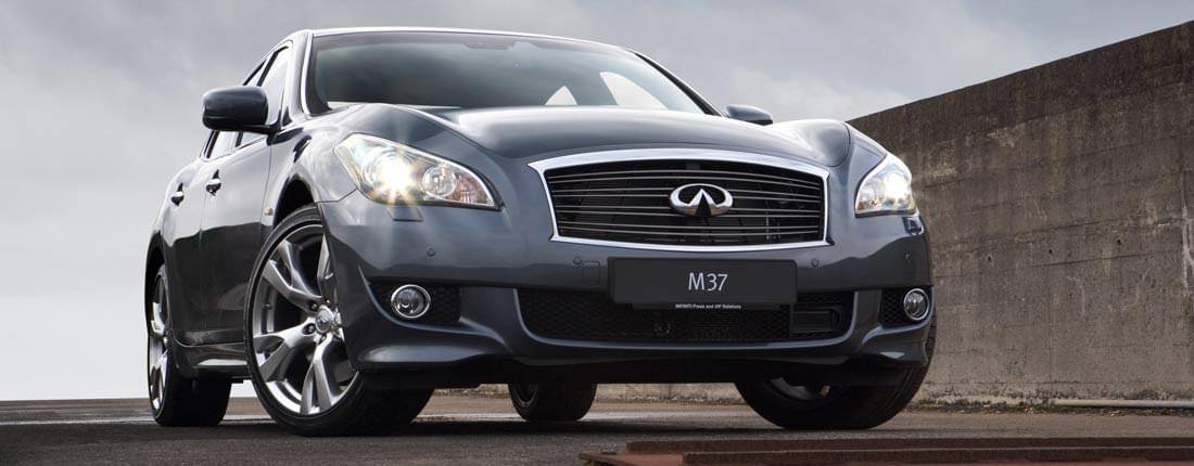 Infiniti M37