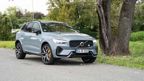 Test Volvo XC60 Recharge T8 AWD Polestar Engineered: Der Goldjunge