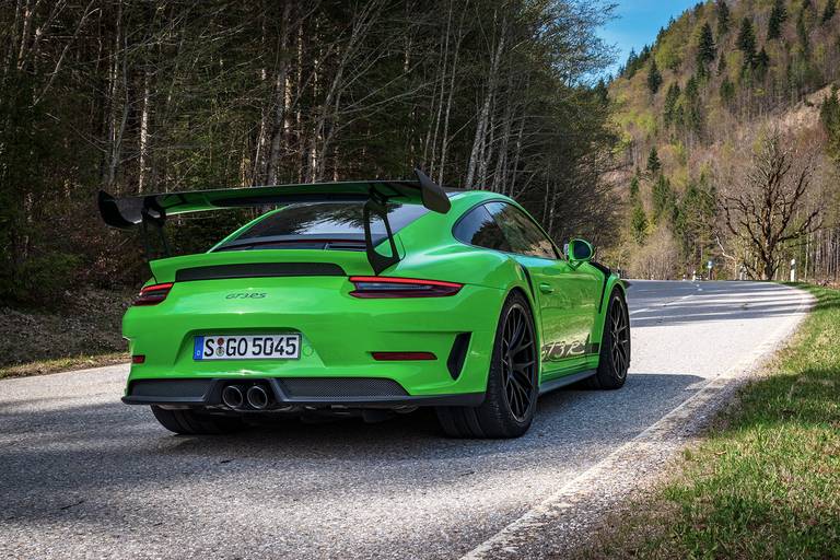 Porsche-GT3-RS-2020-Rear