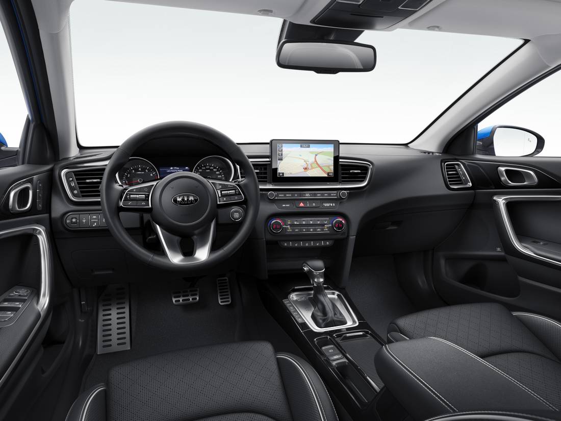 kia-ceed-interior