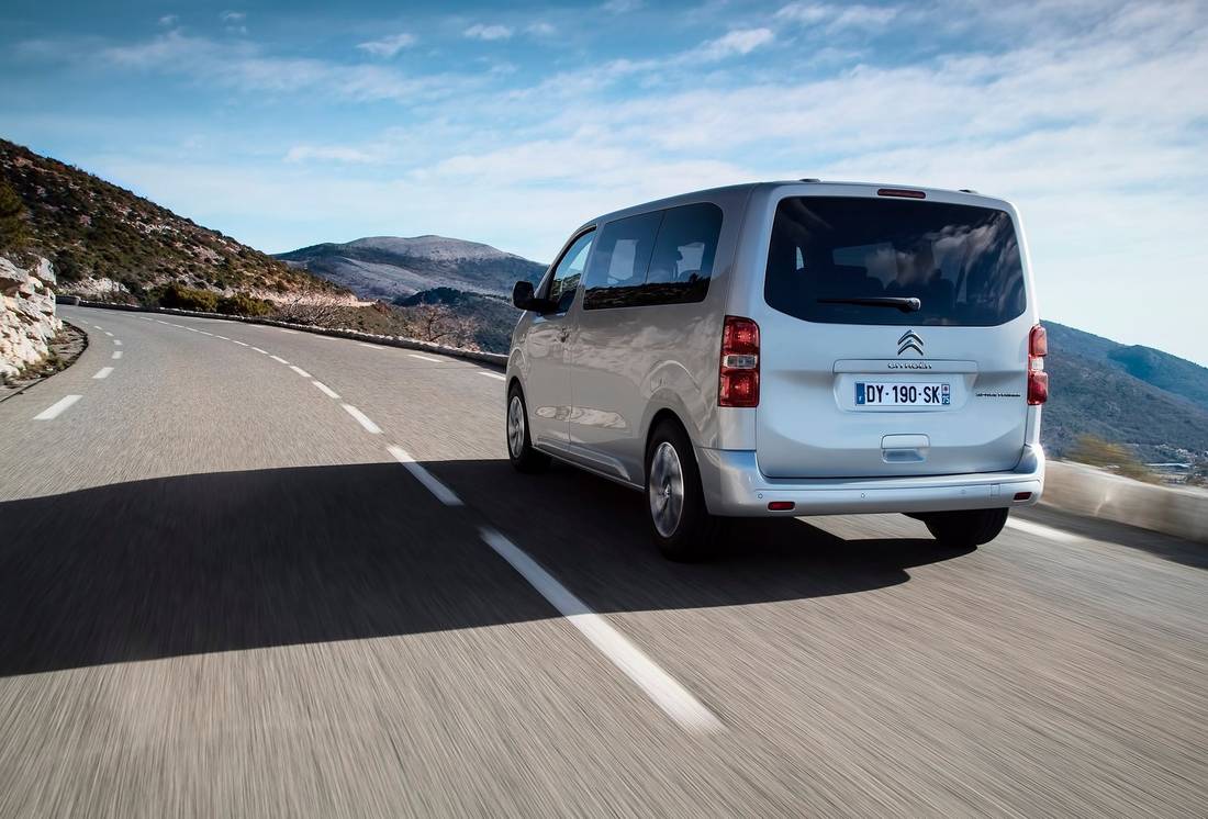 citroen-spacetourer-back