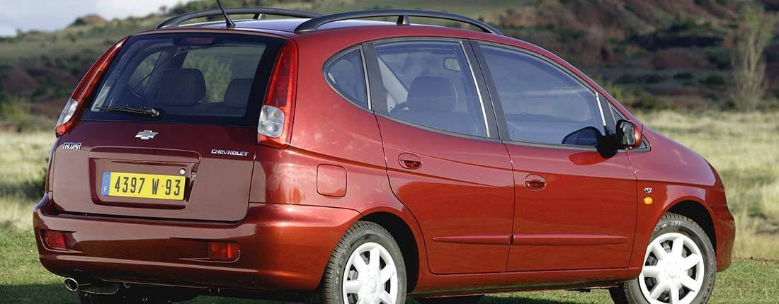 chevrolet-rezzo-back