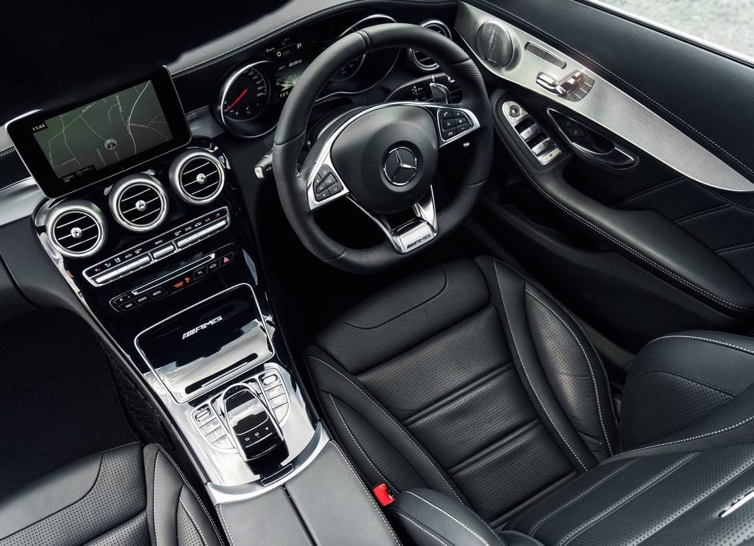 mercedes-benz-c63-amg-interior